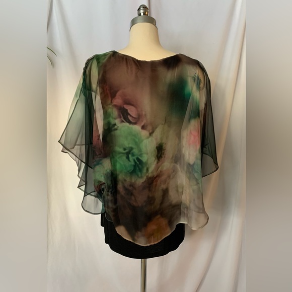 Red Coral Ethereal Top/Blouse - Picture 3 of 6